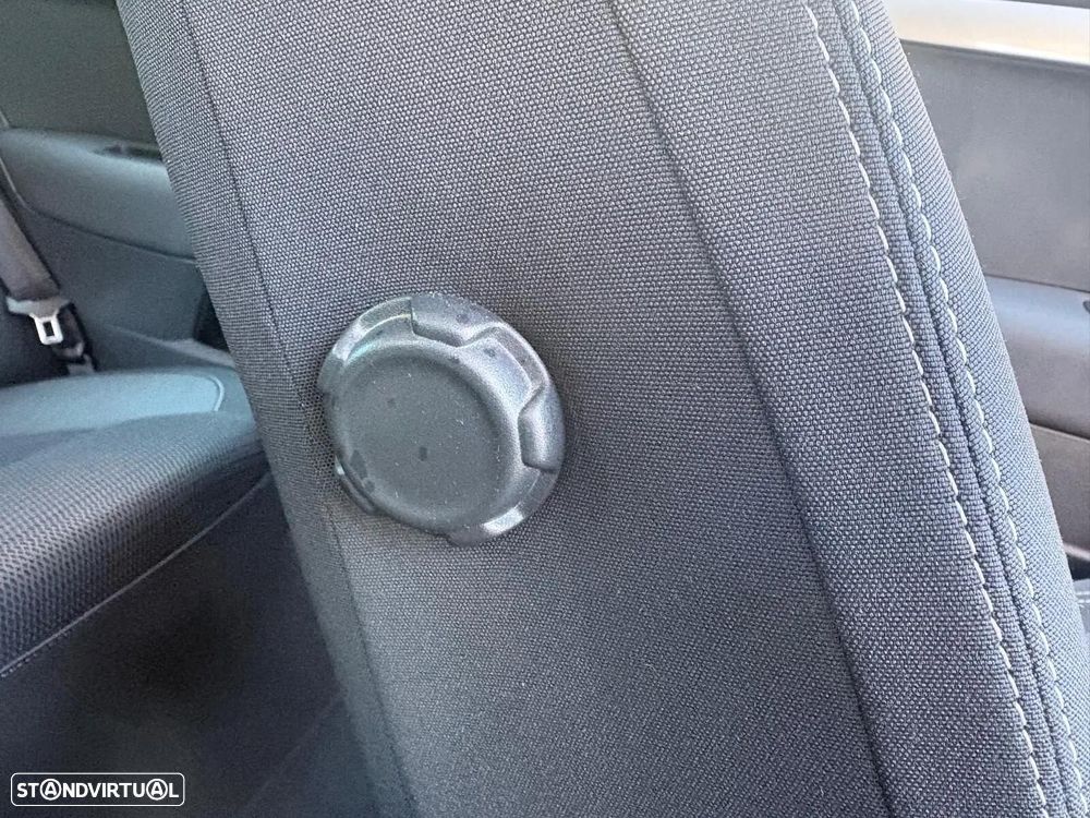 Citroën C4 1.6 BlueHDi Feel EAT6 - 35