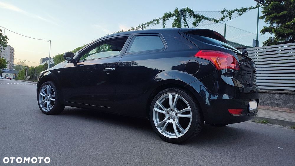 Kia ProCeed 1.4 CVVT Dream-Team Edition - 23