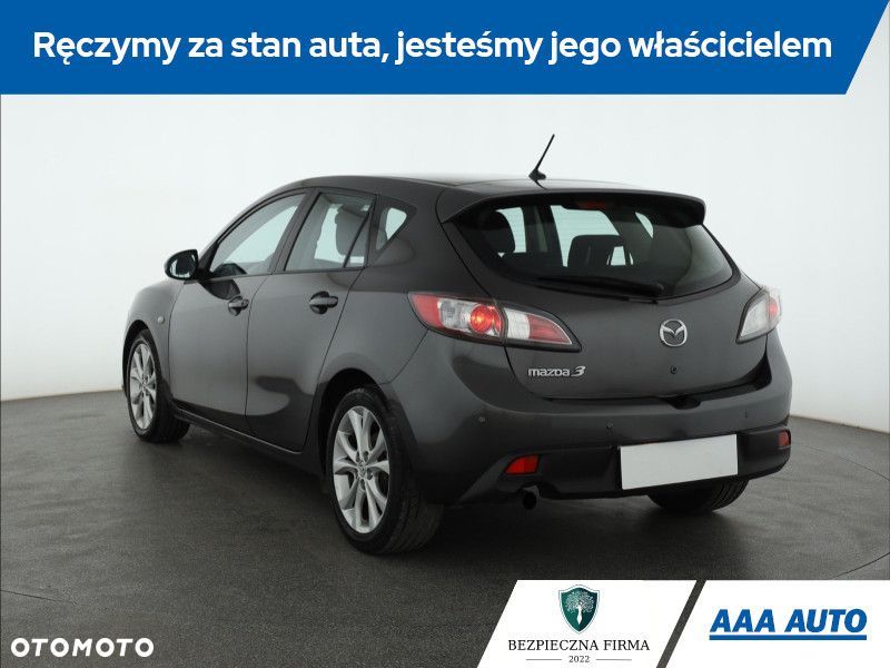Mazda 3 - 5