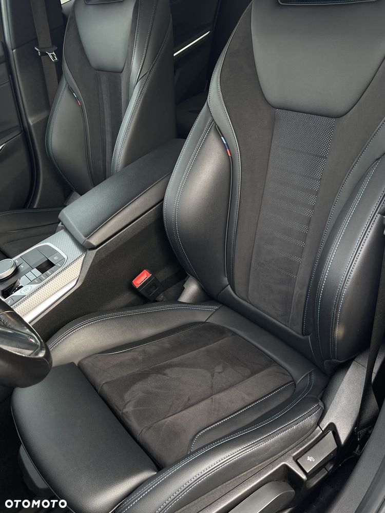 BMW Seria 3 320d xDrive - 16