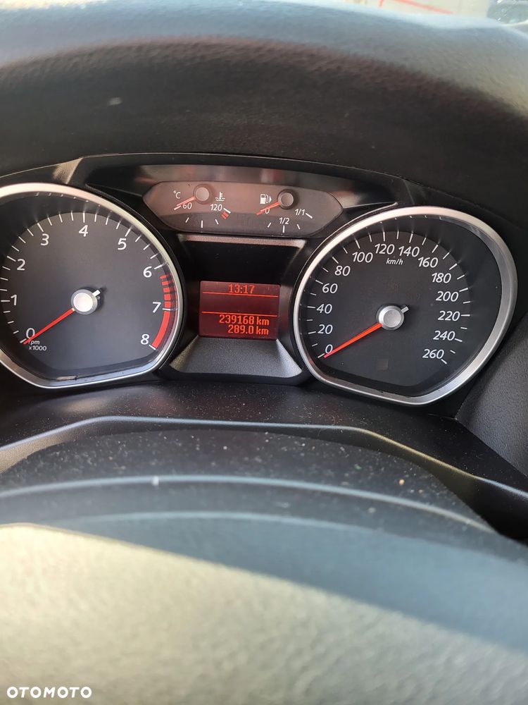 Ford Mondeo 2.0 Ambiente - 13