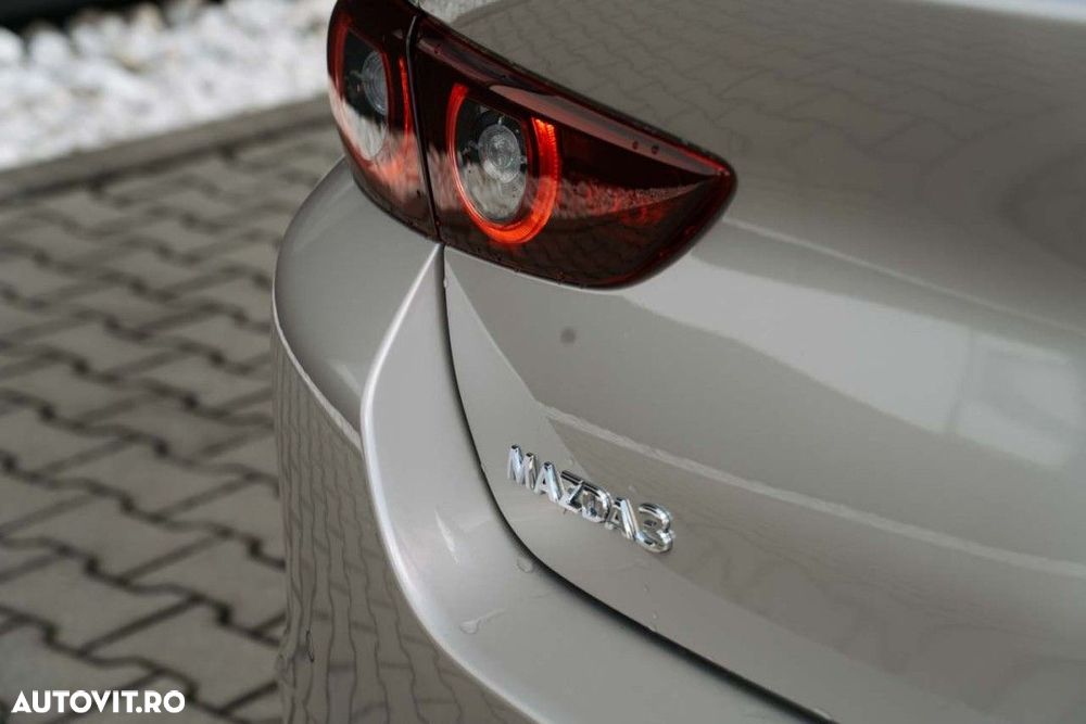 Mazda 3 - 11