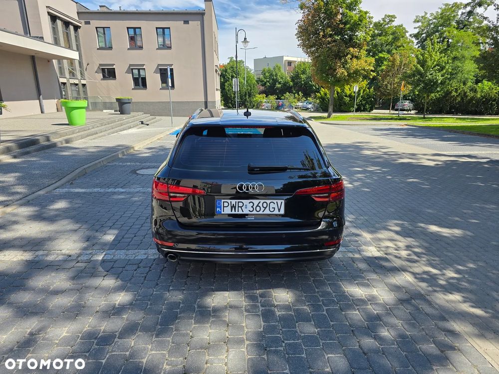 Audi A4 Avant 2.0 TDI design - 3