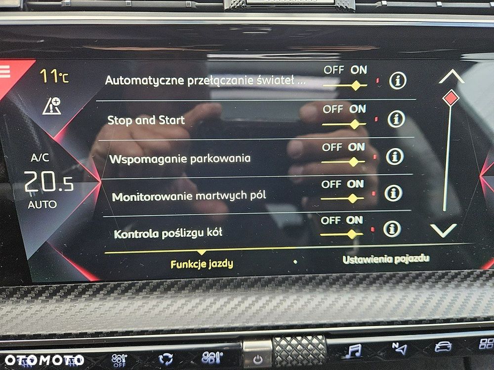 DS Automobiles DS 7 Crossback - 35