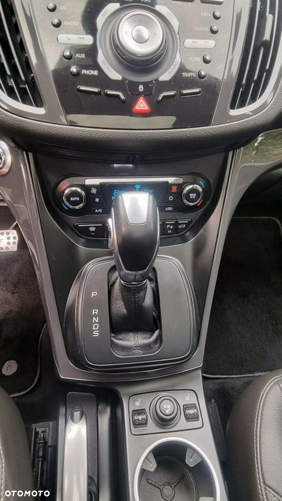 Ford Kuga - 17