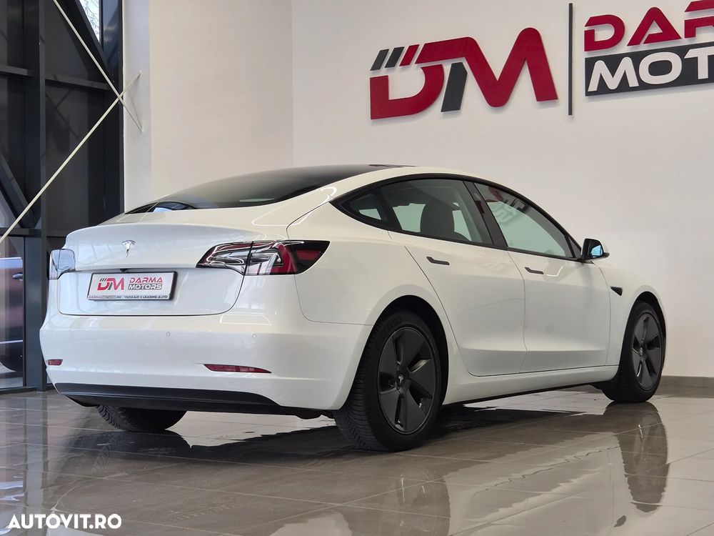 Tesla Model 3 Standard Reichweite Plus Hinterradantrieb - 5