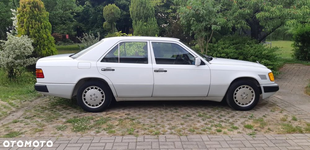 Mercedes-Benz W124 (1984-1993) - 6