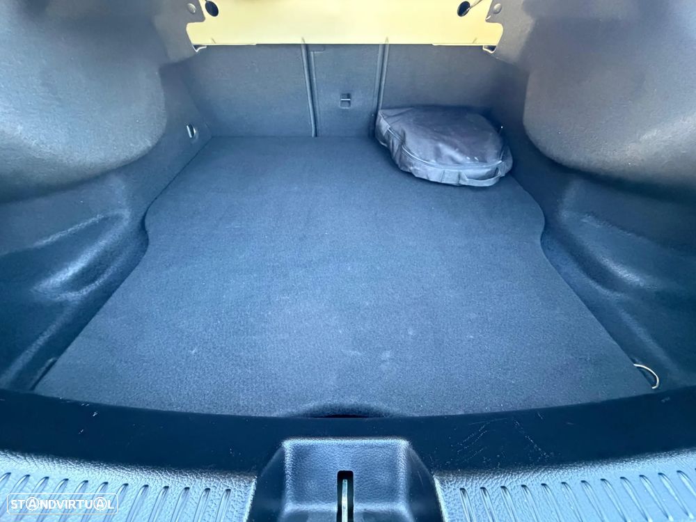 Mercedes-Benz CLA 250 e 8G-DCT Progressive Line Advanced - 37