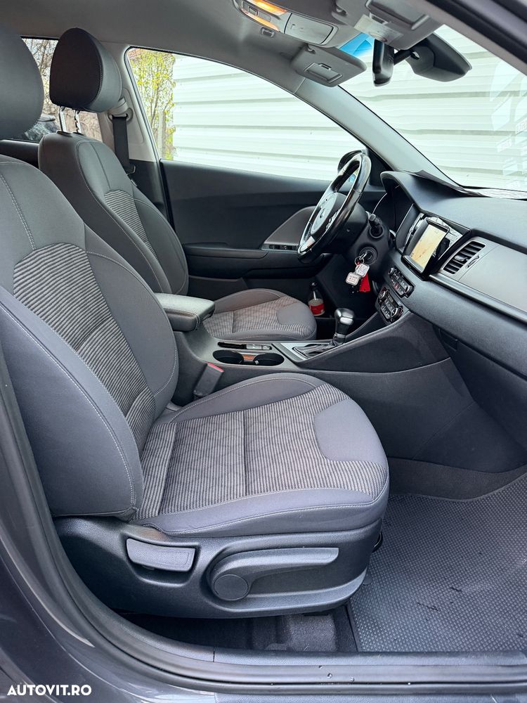 Kia Niro 1.6 GDI HEV 2WD OPF Aut. Spirit - 11
