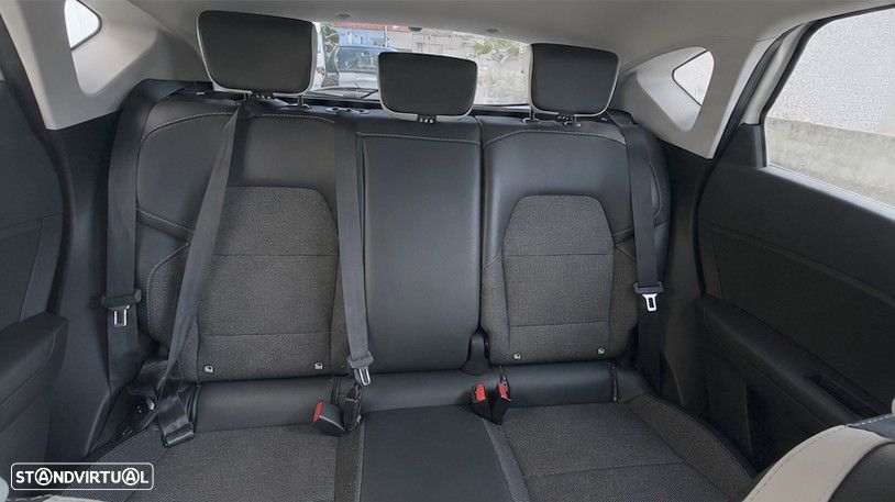 Renault Captur TCe 140 GPF INTENS - 9