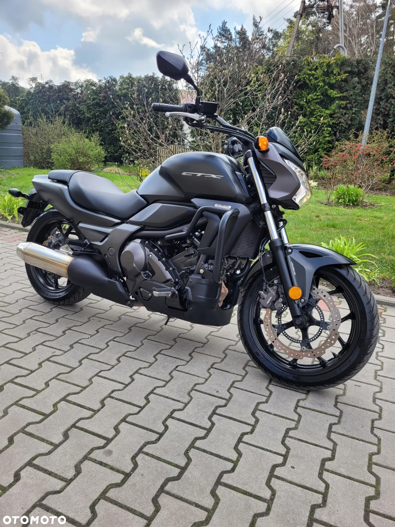 Honda CTX - 2