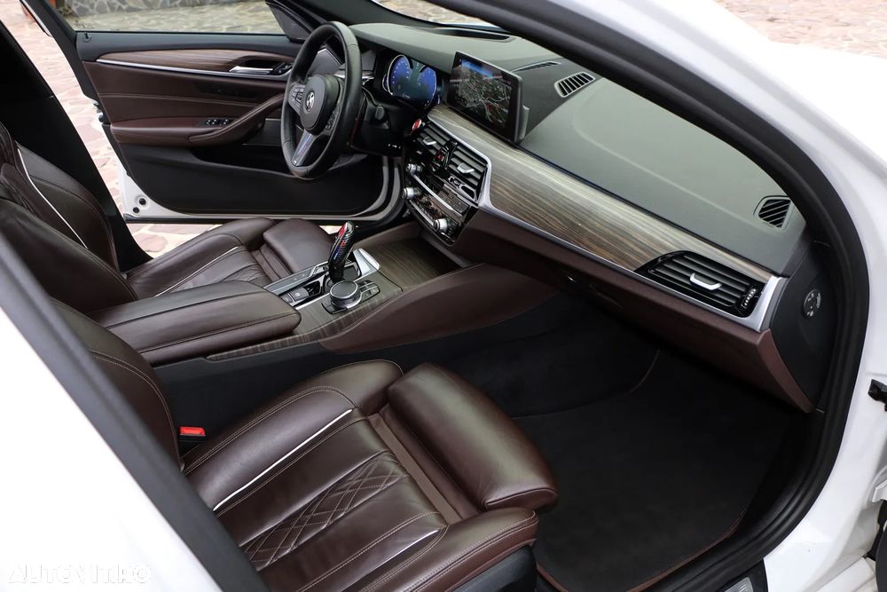 BMW Seria 5 520d AT - 27