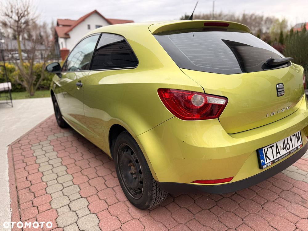 Seat Ibiza SC 1.2 12V Reference Salsa - 4