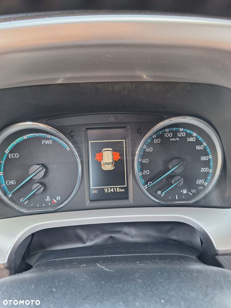 Toyota RAV4 - 6