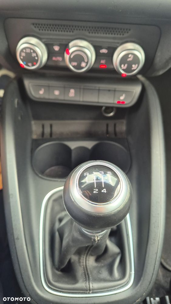 Audi A1 3-drzwiowe 1.6 TDI S line edition - 13
