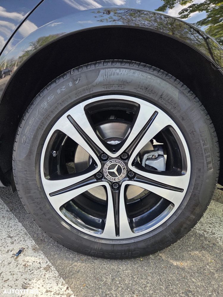 Mercedes-Benz E - 14