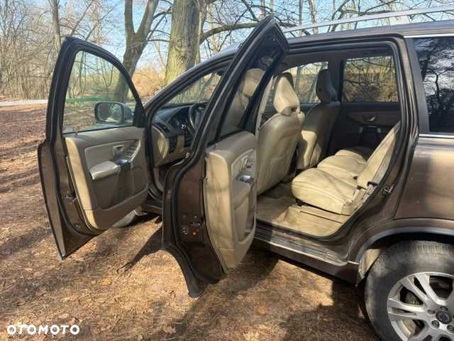 Volvo XC 90 - 8