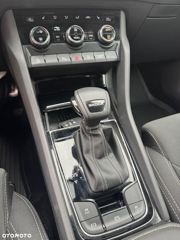 Skoda Karoq 1.5 TSI ACT Selection DSG - 8