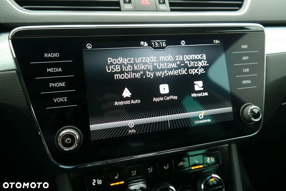 Skoda Superb 2.0 TSI Ambition DSG - 25