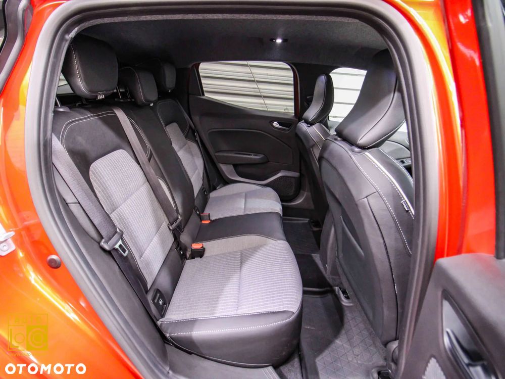 Renault Clio 1.0 TCe Intens Xtronic - 11