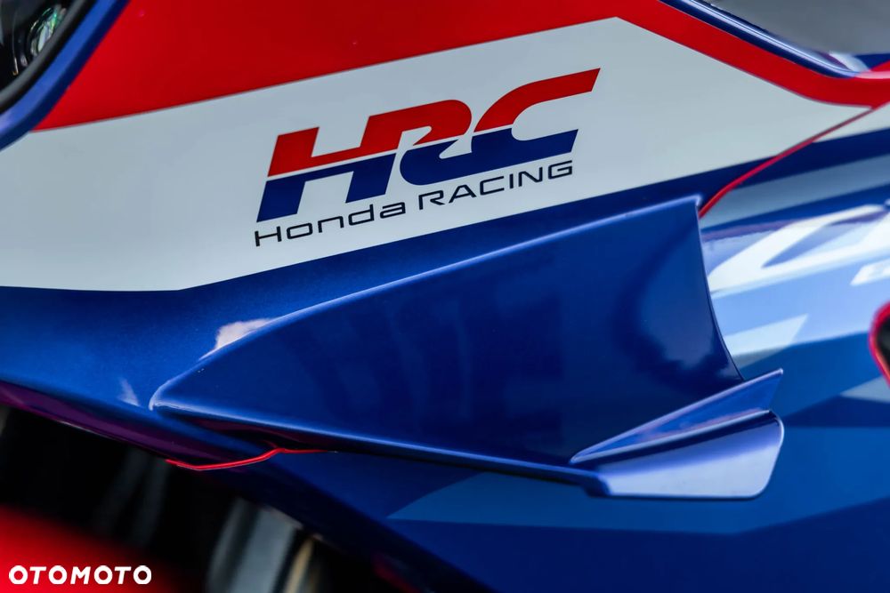 Honda CBR - 26