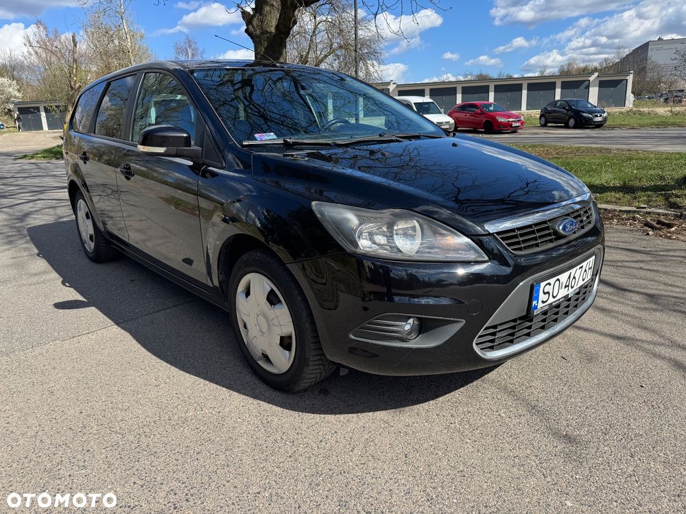 Ford Focus 1.8 FF Ambiente - 11