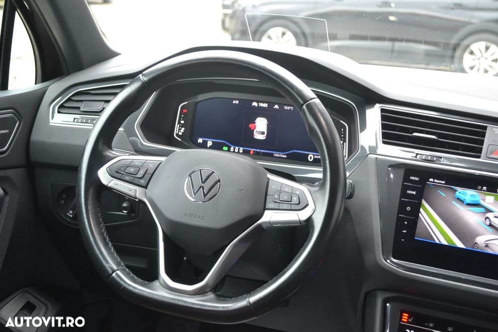 Volkswagen Tiguan 2.0 TDI SCR 4MOTION DSG Elegance - 34