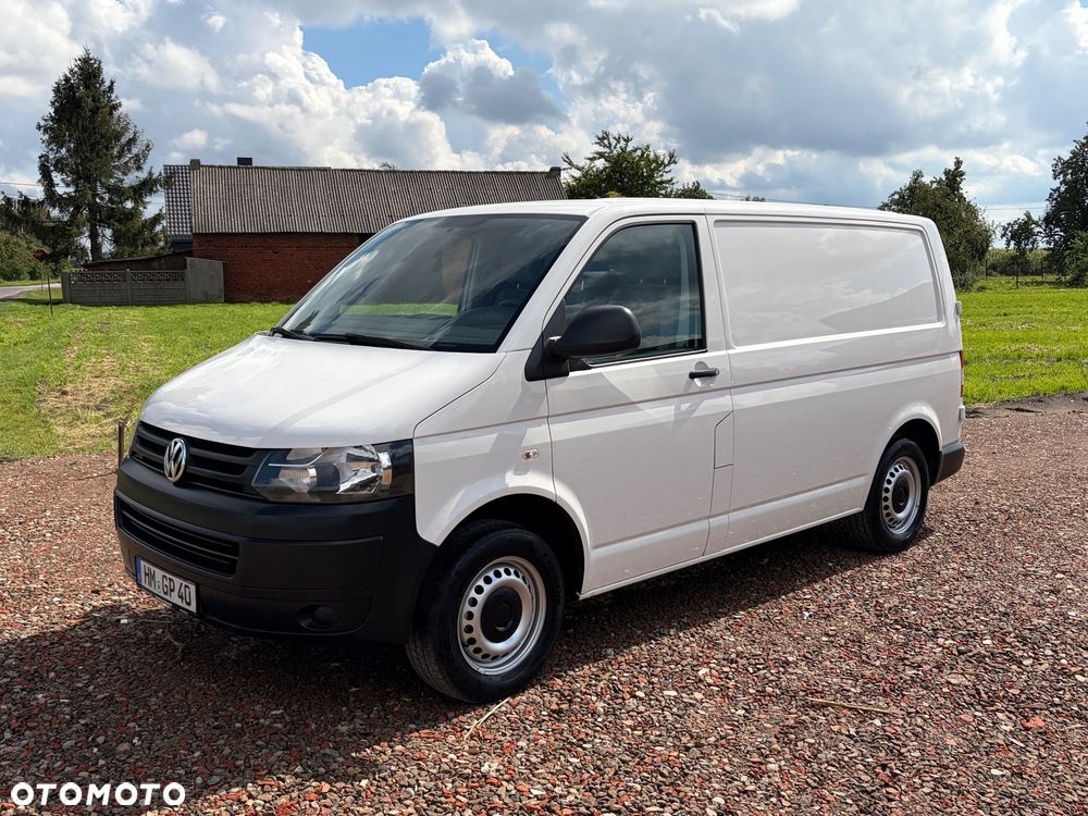 Volkswagen Transporter - 1