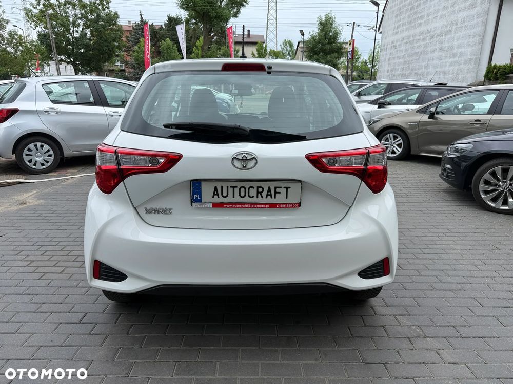 Toyota Yaris 1.0 Active - 26