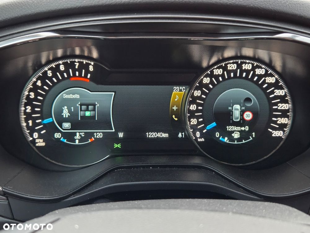 Ford Mondeo 1.5 EcoBoost Titanium - 9