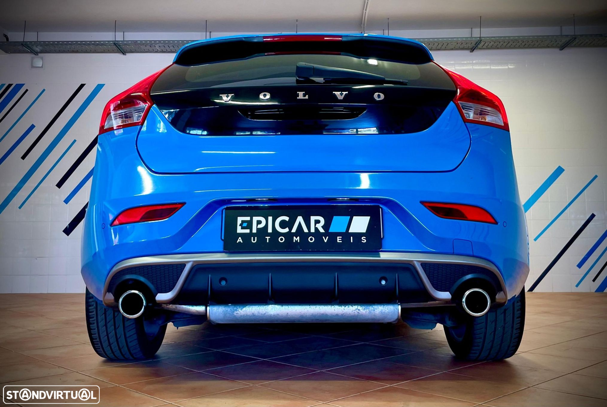 Volvo V40 1.6 D2 R-Design - 42