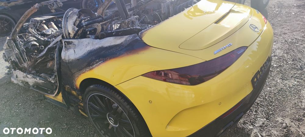 Mercedes-Benz SL AMG 63 4-Matic+ - 6
