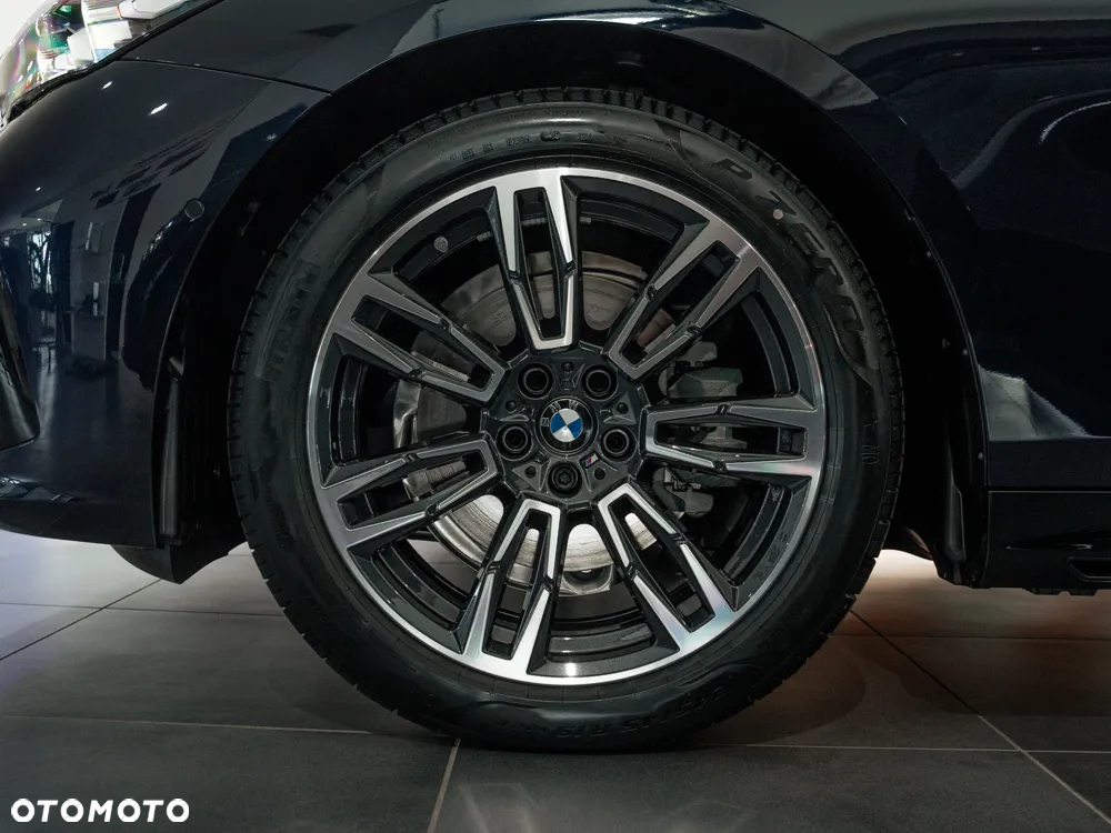 BMW Seria 5 520d xDrive - 5