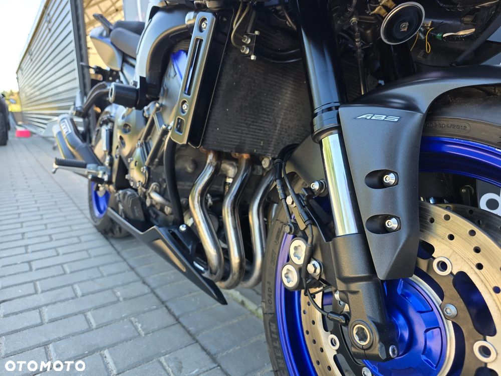 Yamaha FZ8 - 35