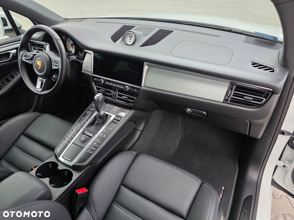 Porsche Macan GTS - 31