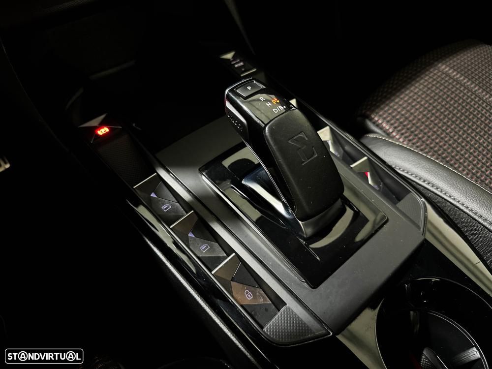 DS DS3 Crossback E-TENSE PERFORMANCE LINE - 40
