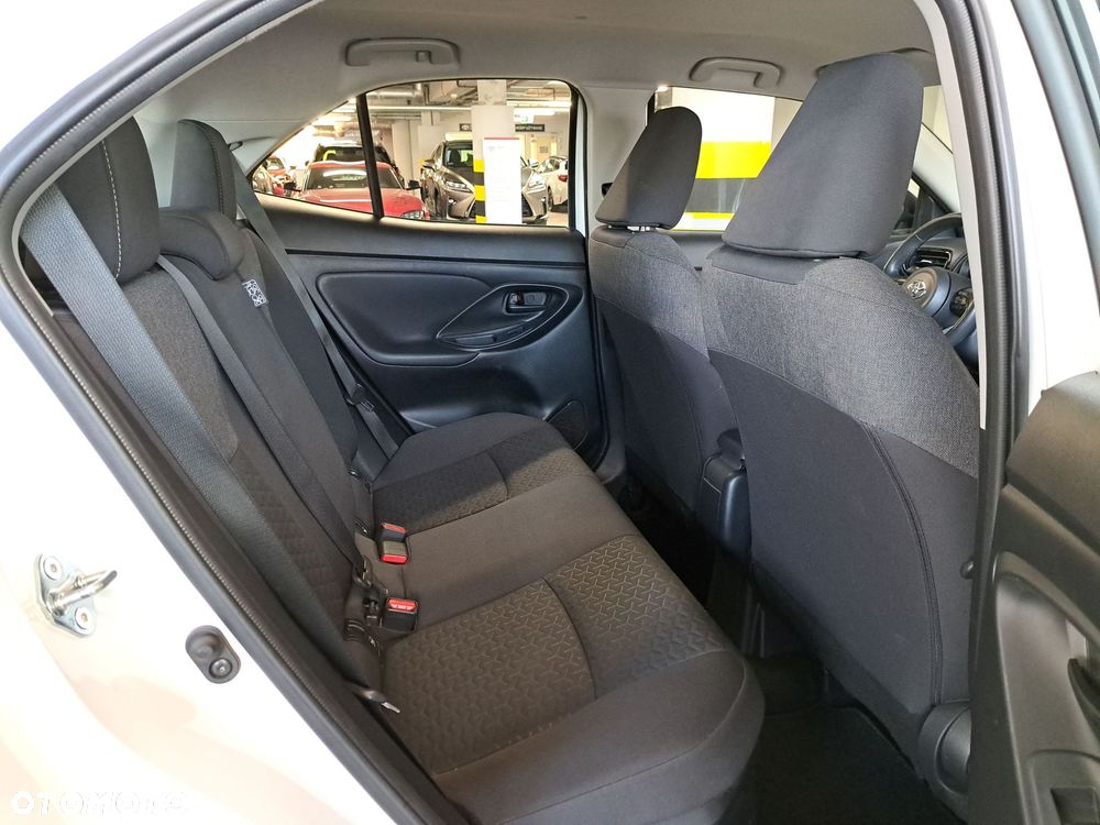 Toyota Yaris Cross Hybrid 1.5 Comfort - 15