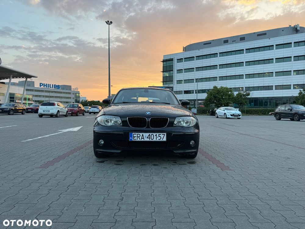 BMW Seria 1 120i - 1