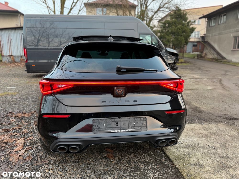 Cupra Leon 2.0 TSI DSG - 33