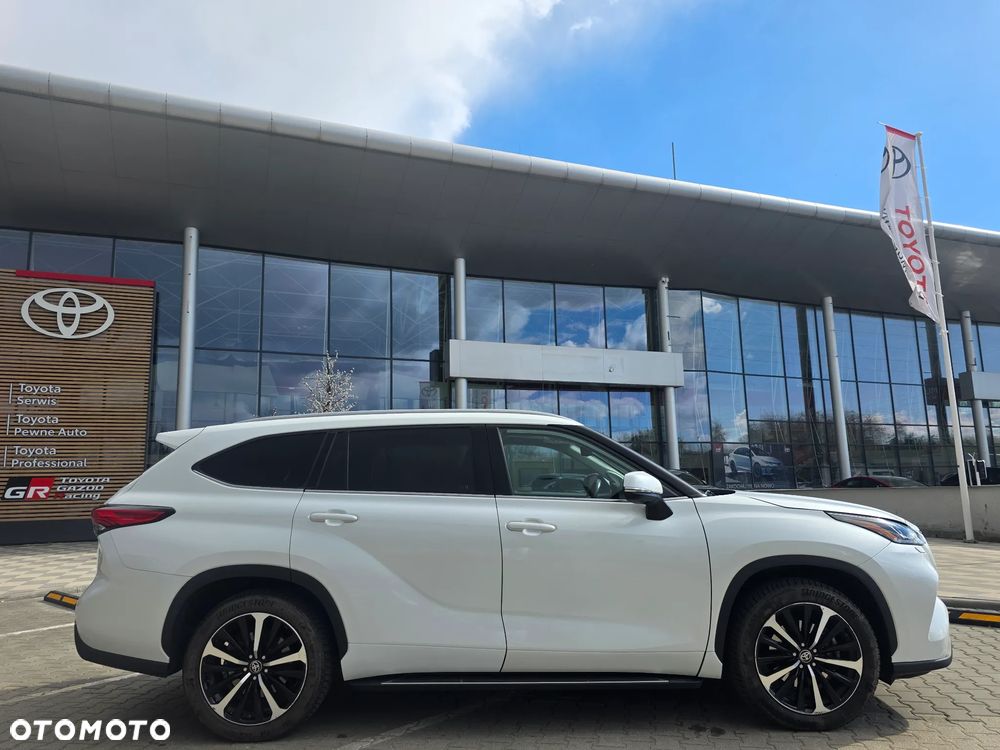 Toyota Highlander 2.5 Hybrid Executive - 4