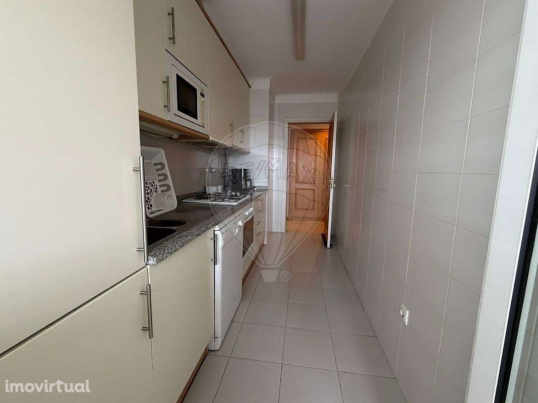 Apartamento T1 para arrendamento - Grande imagem: 2/26