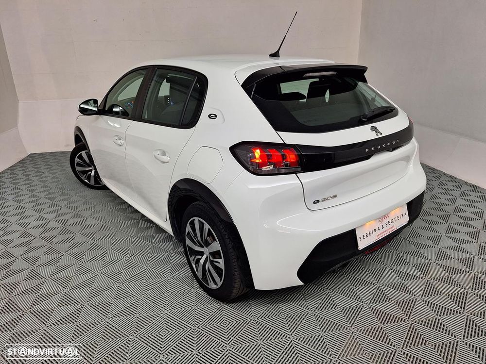 Peugeot e-208 Active Pack - 8