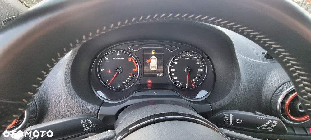 Audi A3 3-drzwiowe 2.0 TDI S line Sportpaket - 28