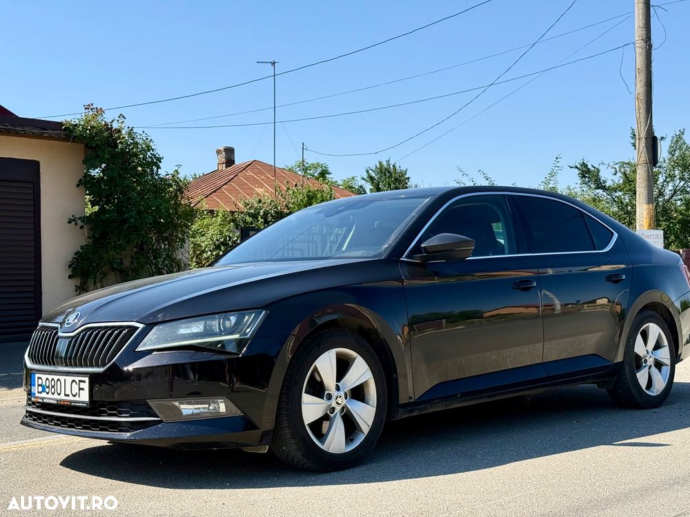 Skoda Superb 2.0 TDI DSG 4X4 Style - 5