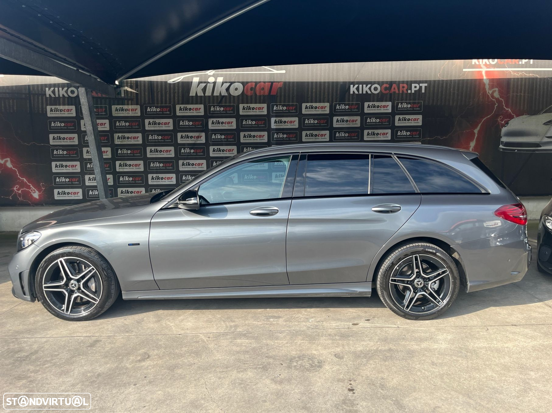 Mercedes-Benz C 300 de AMG Line - 4