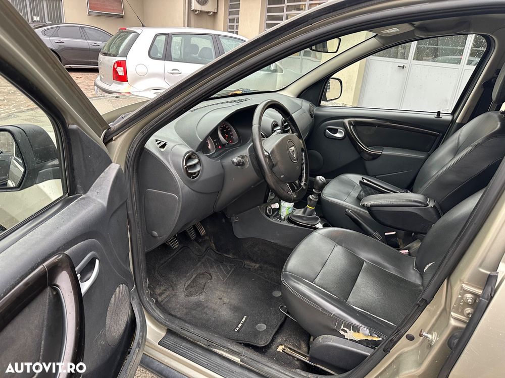 Dacia Duster dCi 110 FAP 4x4 Prestige - 9