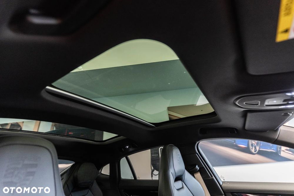 Porsche Panamera 4 E-Hybrid PHEV - 30