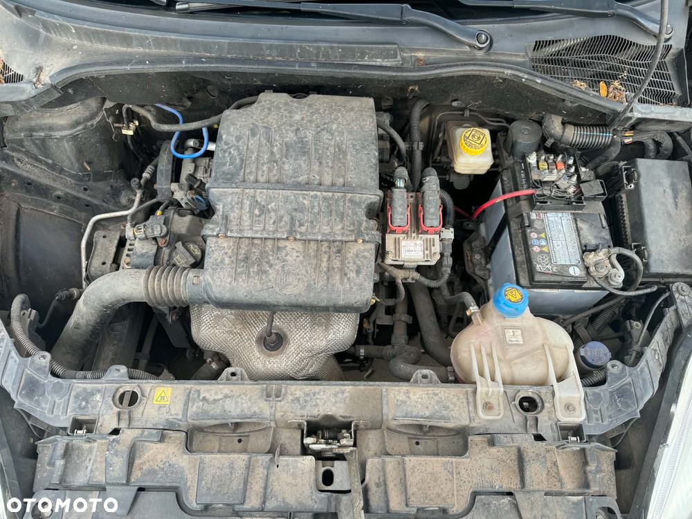 Renault Captur - 13