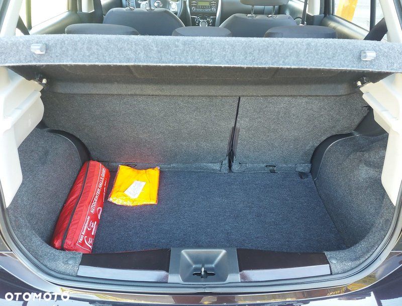 Nissan Micra - 32