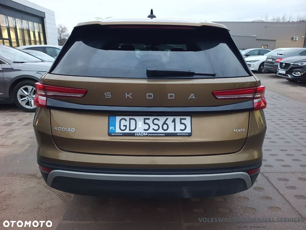 Skoda Kodiaq 2.0 TDI 4x4 Selection DSG - 4